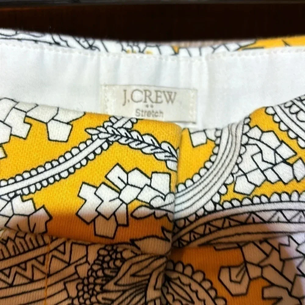 J. Crew Printed Skimmer Pant Yellow Stretch Pants Size 2 Office or Casual